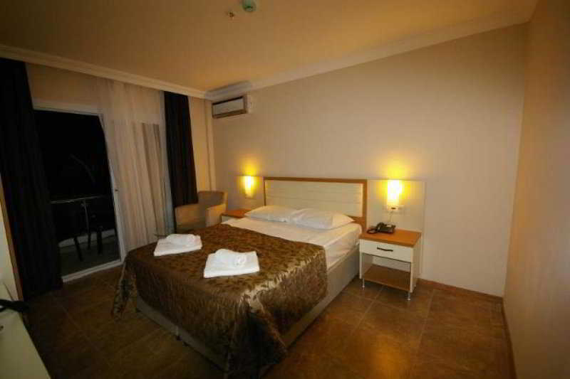 Bitez Risa Hotel 外观 照片