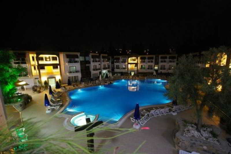 Bitez Risa Hotel 外观 照片